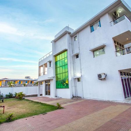 Empyrean Stay Ll 6Bhk Ll Royal Bramha Palace Ll Pvt Pool Ll Lonavala Dış mekan fotoğraf