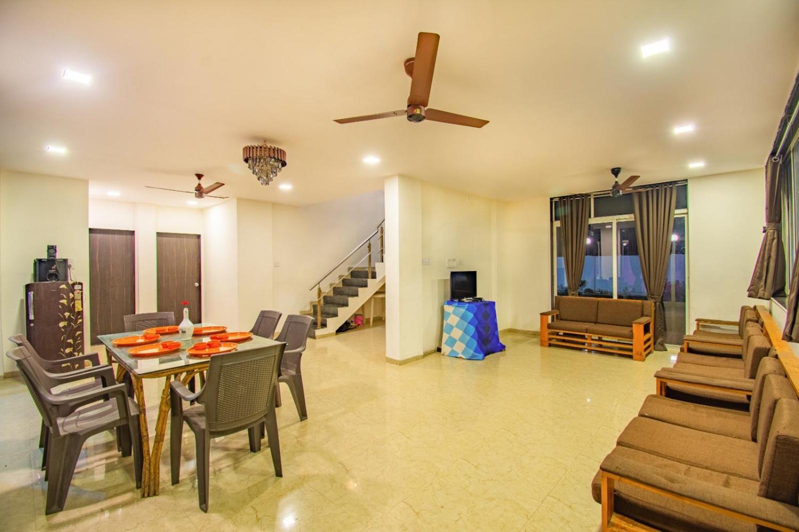 Empyrean Stay Ll 6Bhk Ll Royal Bramha Palace Ll Pvt Pool Ll Lonavala Dış mekan fotoğraf
